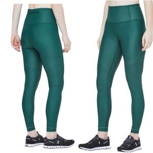 Lululemon | Zoned In Tight *27"
Green Jasper